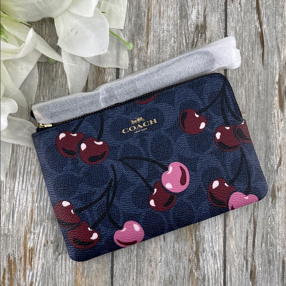 Coach Corner Zip Wristlet In Signature Canvas With Cherry Print Wallet Bag Purse